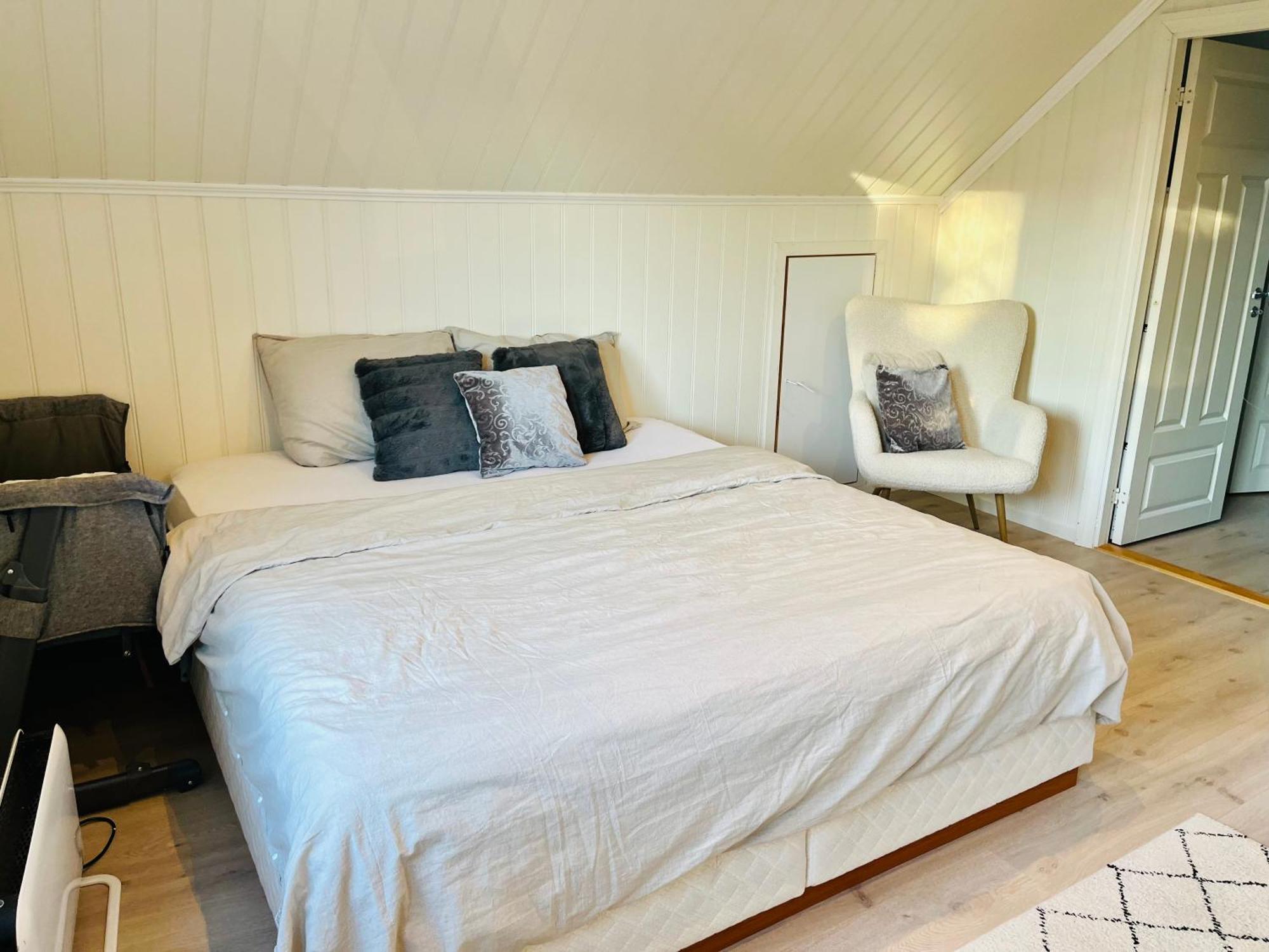 A Beautiful 3-Bedroom Apartment With Stunning Views And Free Parking Bergen Ngoại thất bức ảnh